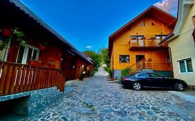Casa Leca